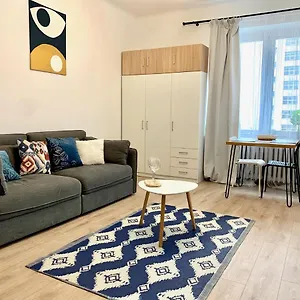 https://cool-life-apartment.warsawhotelspoland.com